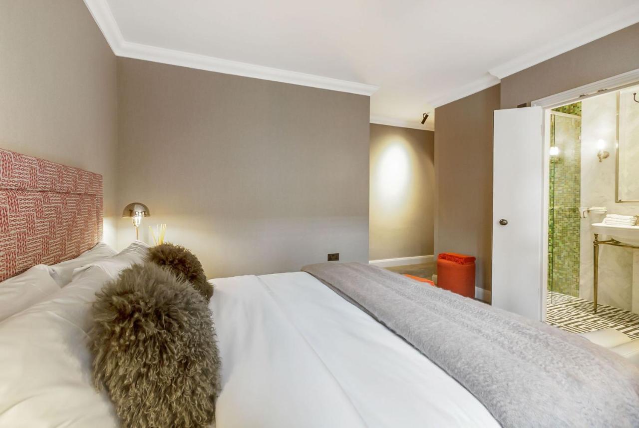 Knightsbridge 3-bed Londra